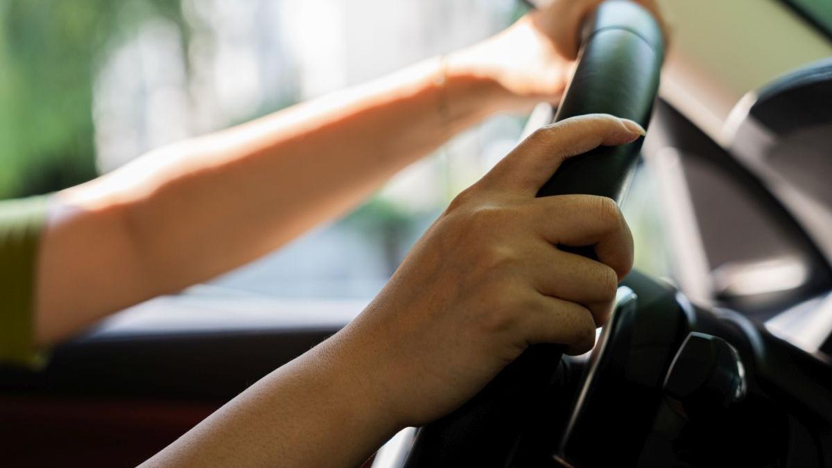 tanara de 20 de ani din magurele prinsa drogata la volan dupa ce a plecat de la sediul politiei