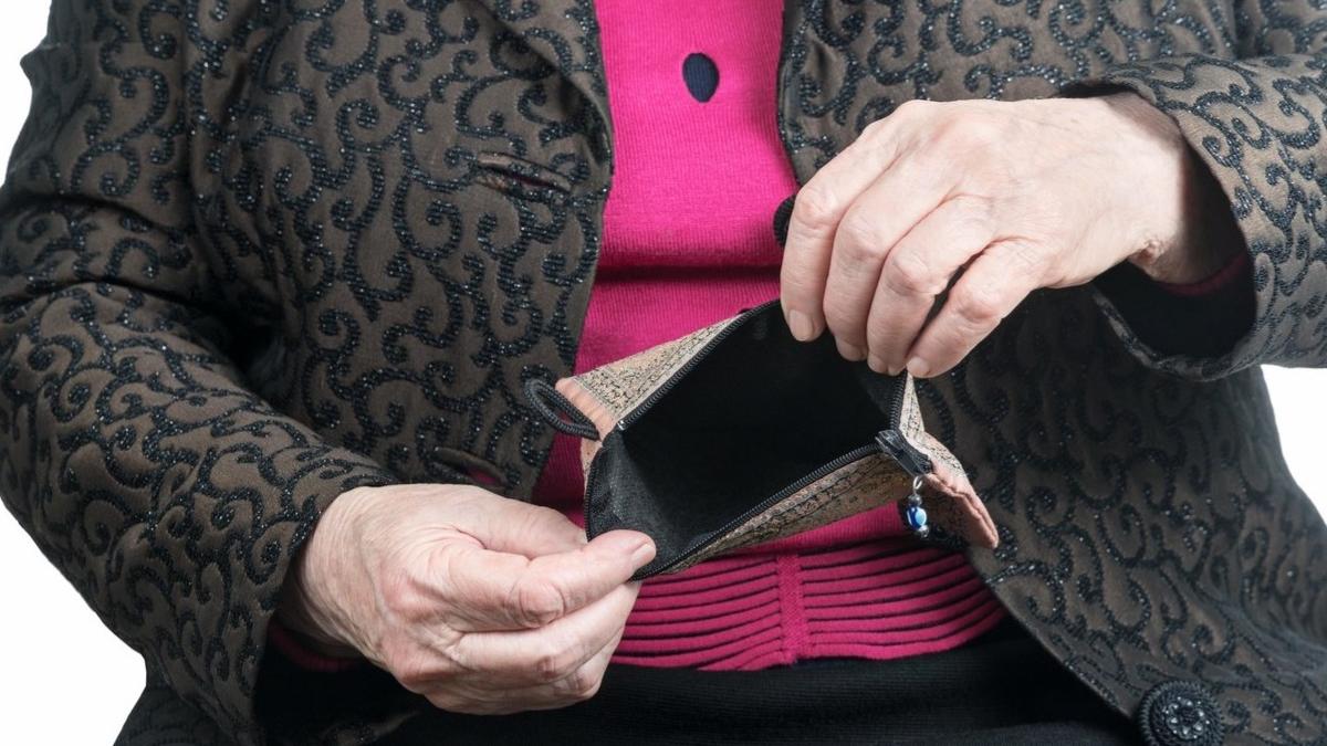 plata pensii februarie categorie seniori romania