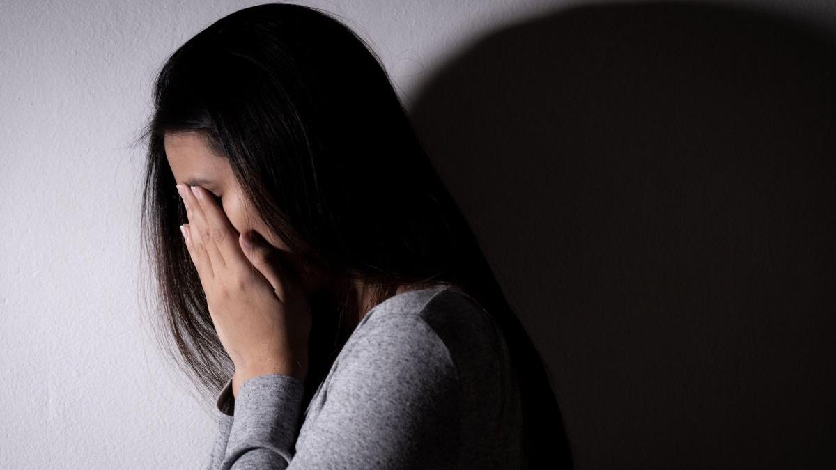 eleva timisoara ademenita barbat batjocorita terorizata suspect prins liceu