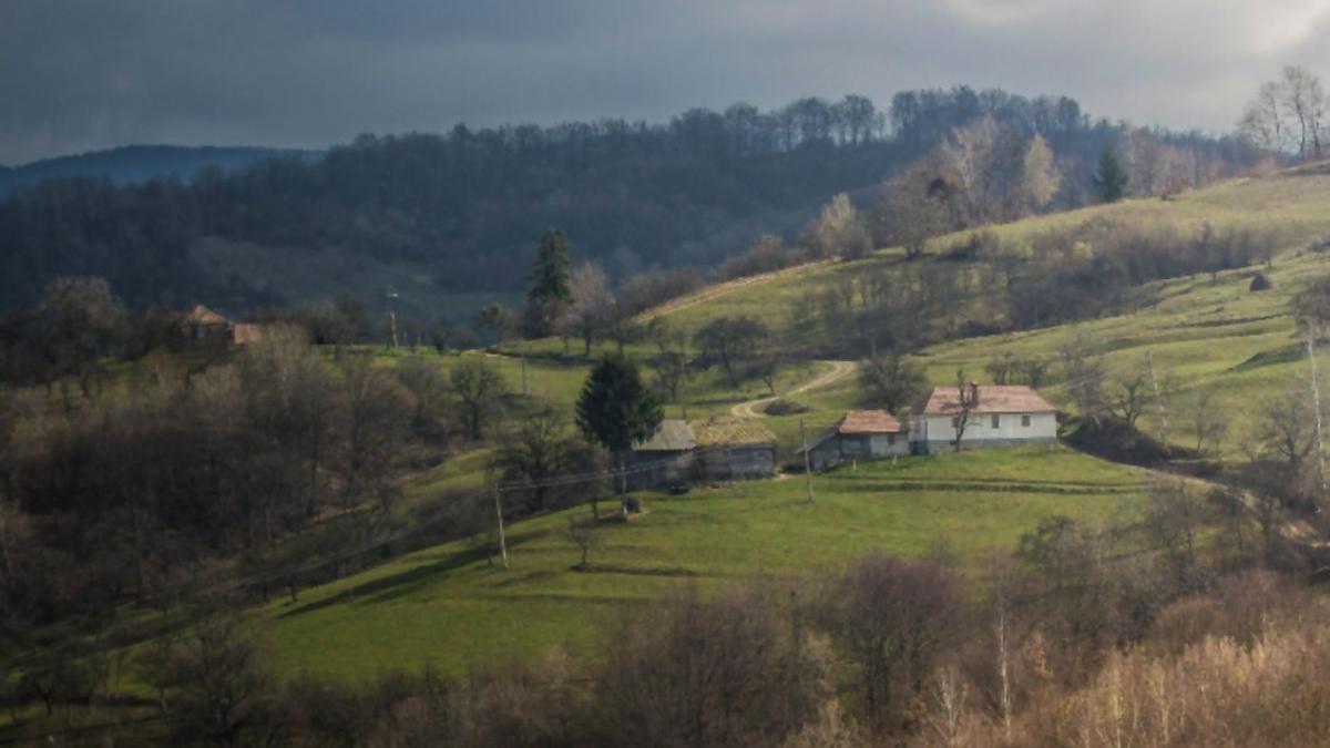 fabrica sat romania razvan idicel