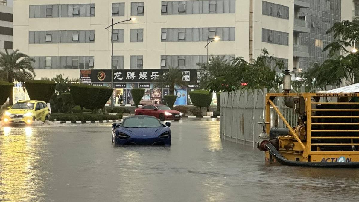fenomen inundatii dubai avertizare