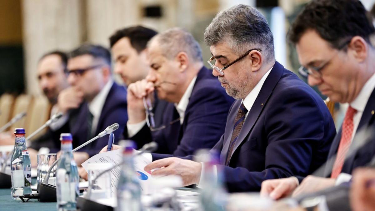 premierul marcel ciolacu semnare contract 30 kilometri autostrada unirii