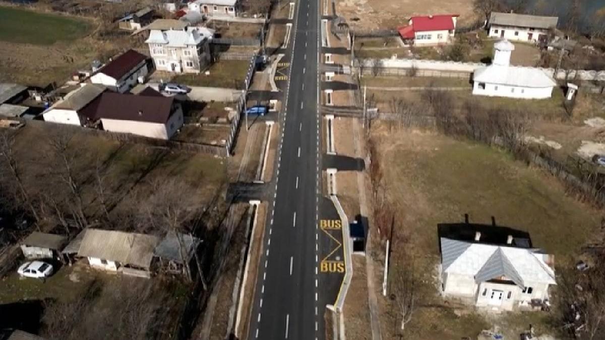 romani comune arges scapat cosmar drum plin gropi neasfaltat