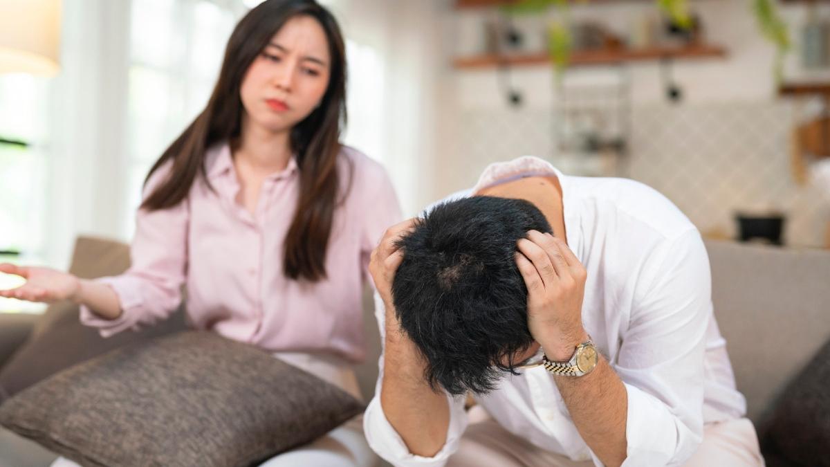 tanar 20 de ani acuzat de agresiune