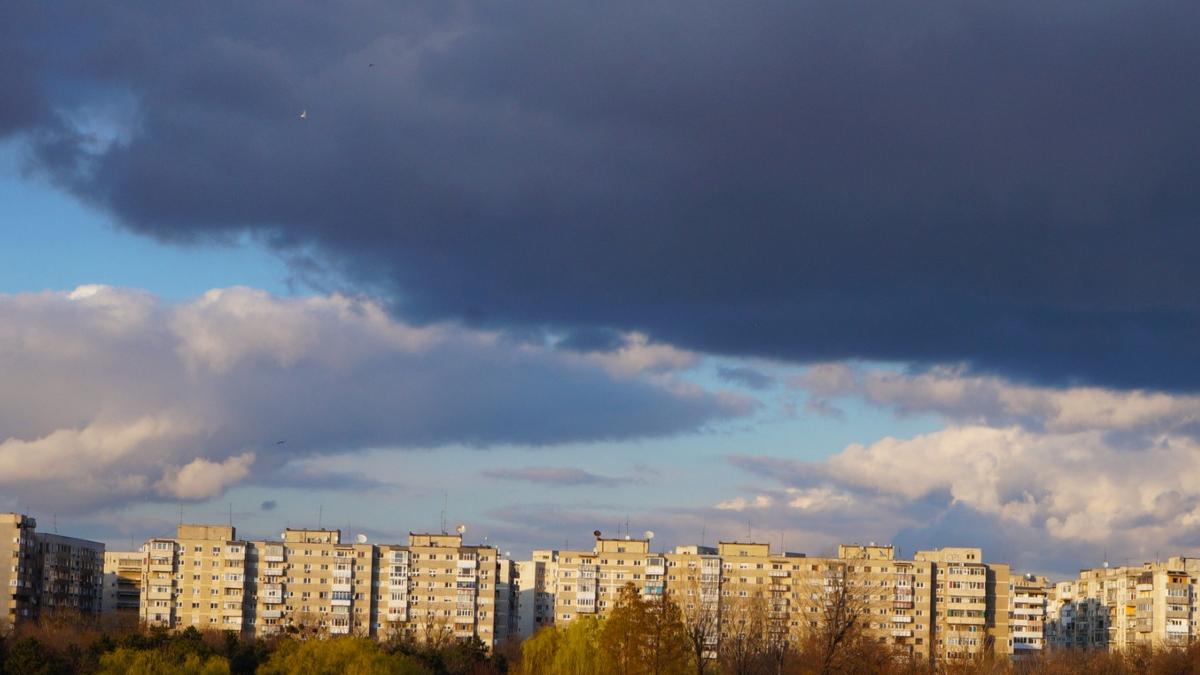 categorie romani despagubiri imbolnavire cancer poluarea aerului romania