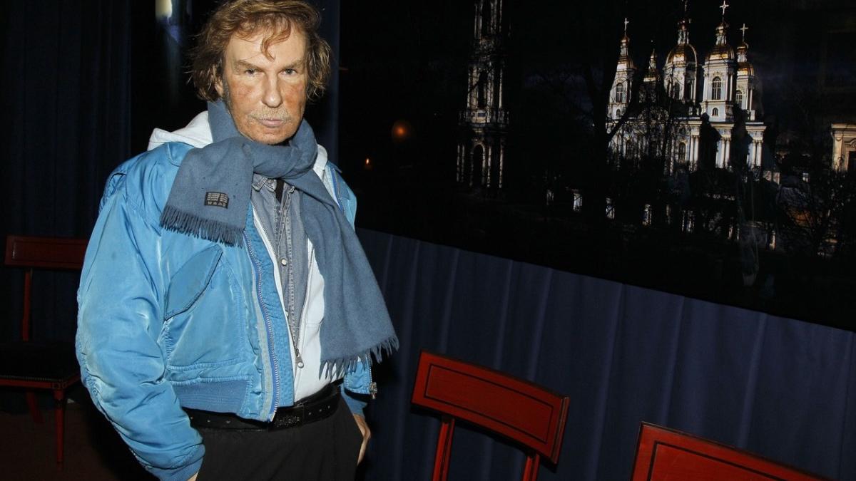 doliu moda a murit designer claude montana