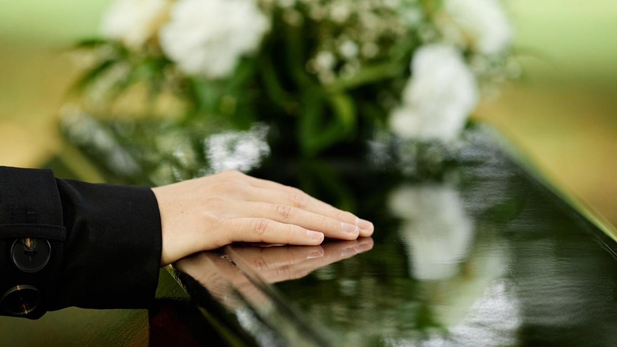 spital romania daune morale familie tata decedat covid cadavre incurcate