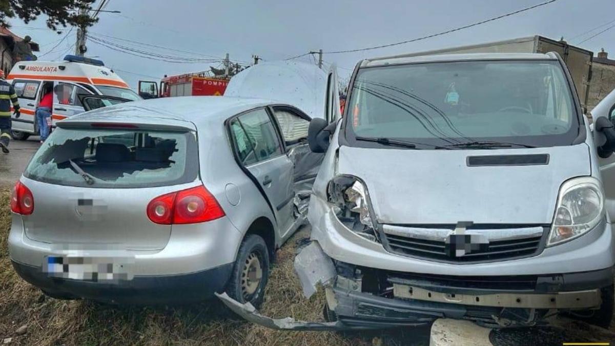 accident rutier dambovita localitatea razvad copii victime persoane ranite