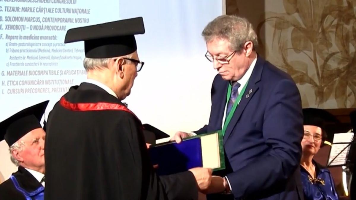adrian streinu cercel titlu doctor honoris cause universitatea apollonia iasi