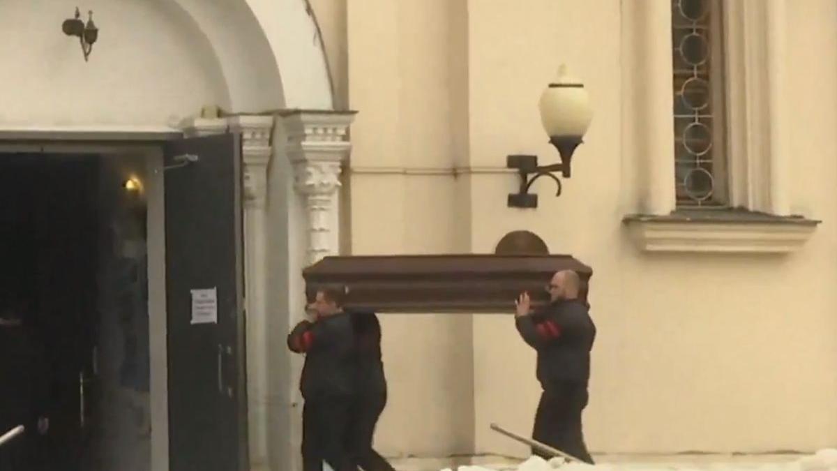 nu ti a fost frica nu ne este frica aleksei navalnii aplaudat mii de oameni slujba de inmormantare