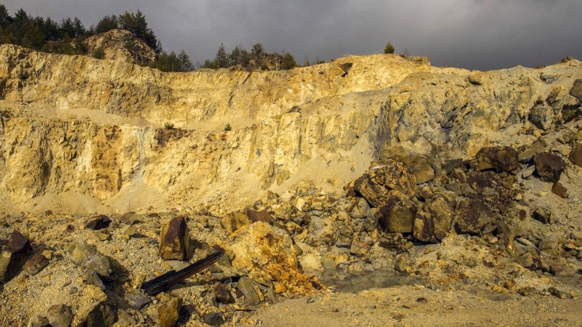 comoara zace ingropata rosia montana romania castigat procesul