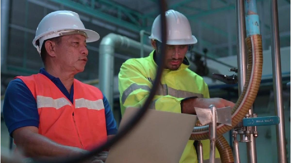 investiti nuclearelectrica bani bugete locale noi locuri de munca