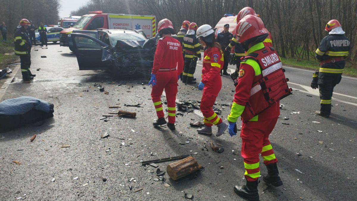 plan rosu interventie accident patru masini raniti sinesti