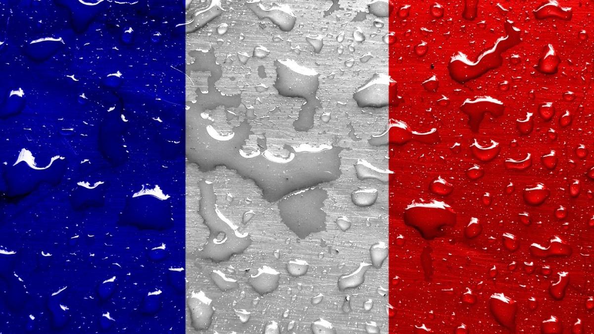 cod portocaliu ploi inundatii atentionare calatorie mae romani franta