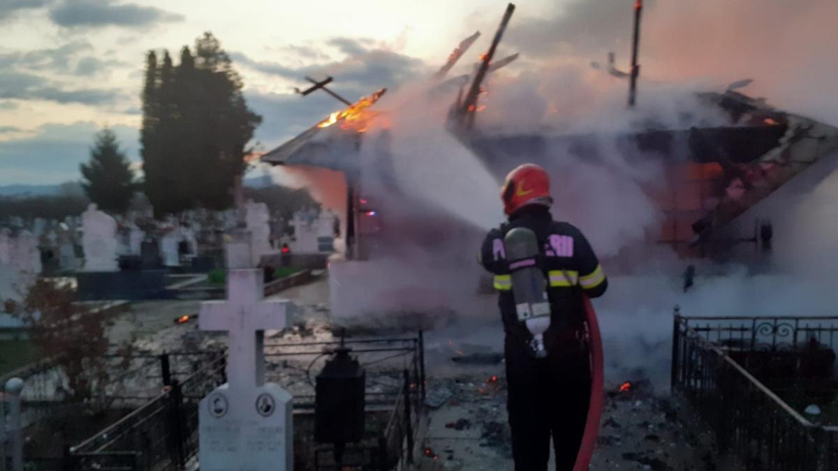 incendiu biserica monument istoric ramnicu valcea