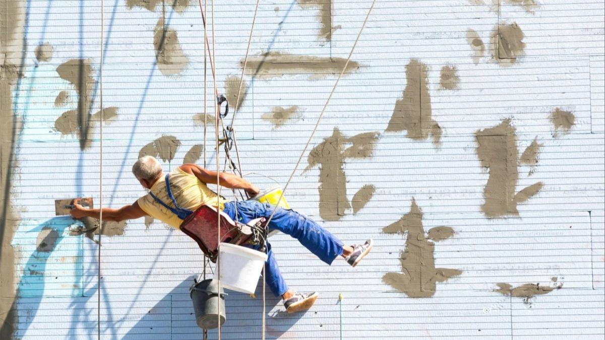 salariu alpinist utilitar romania bani domeniu