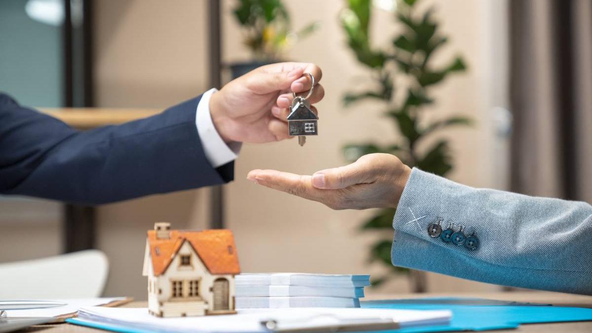 romani locuinta beneficiari polita pad credit ipotecar