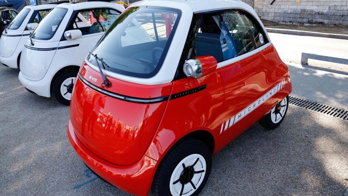 cat costa microlino micro masina strazi romania