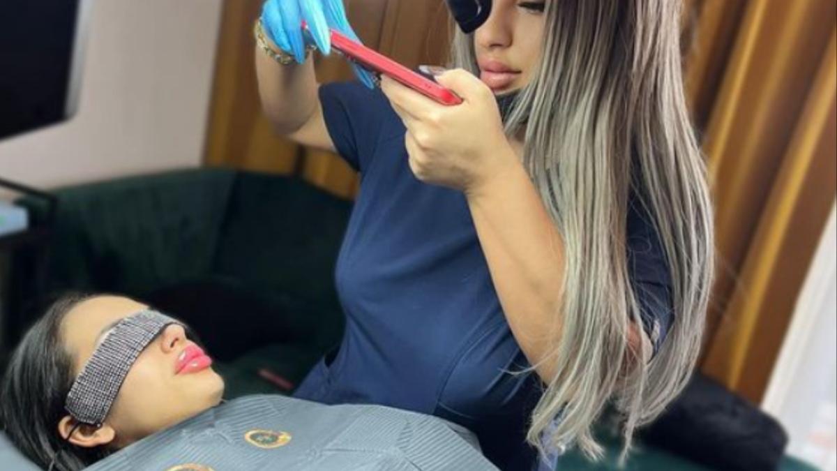 medic fals operatii chirurgie plastica