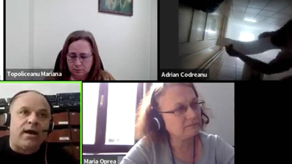 consilier local brasov filmat pe toaleta live sedinta consiliu