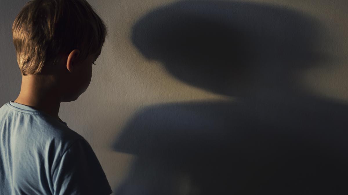 educatoare ploiesti inregistrata ameninta copil bataie