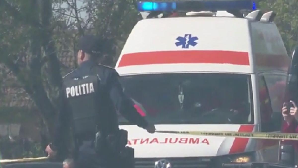 barbat injunghiat sotia dat foc casa gasit mort mosnita veche timis