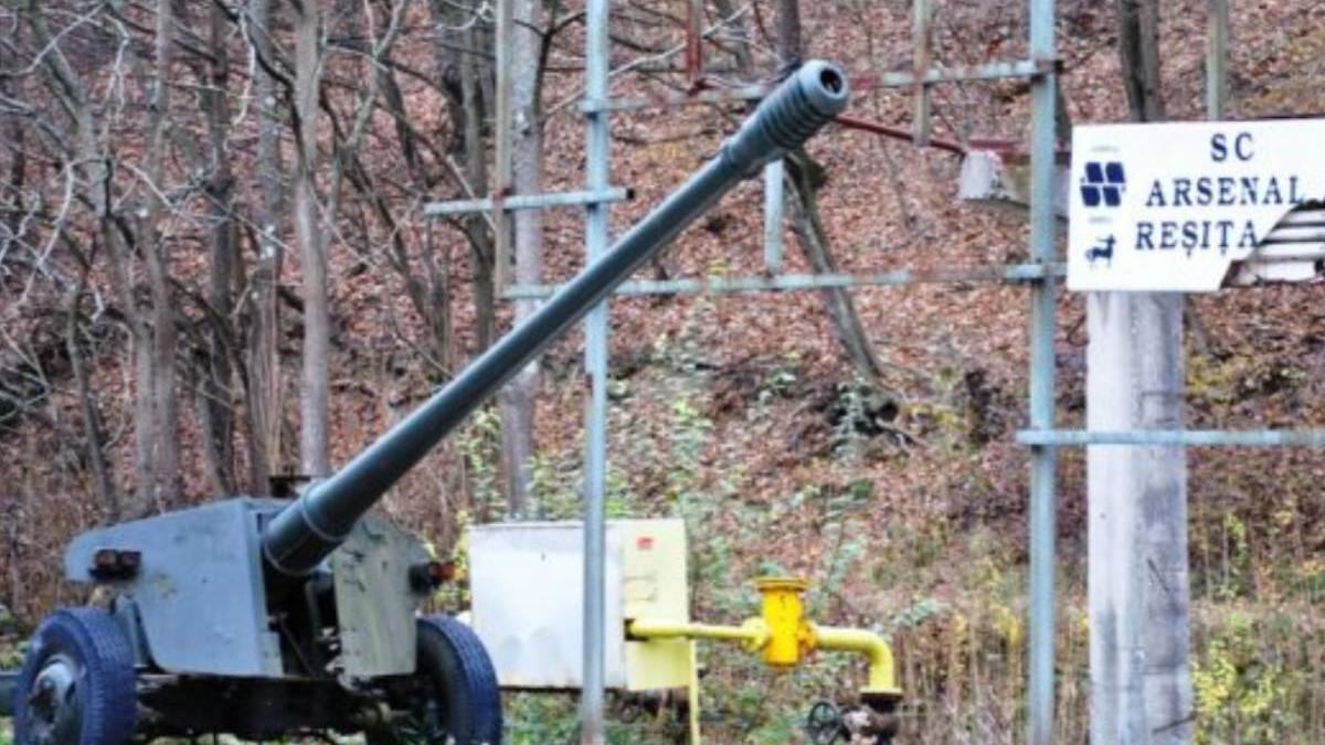 fabrica romania redeschisa 16 ani armament sc arsenal resita