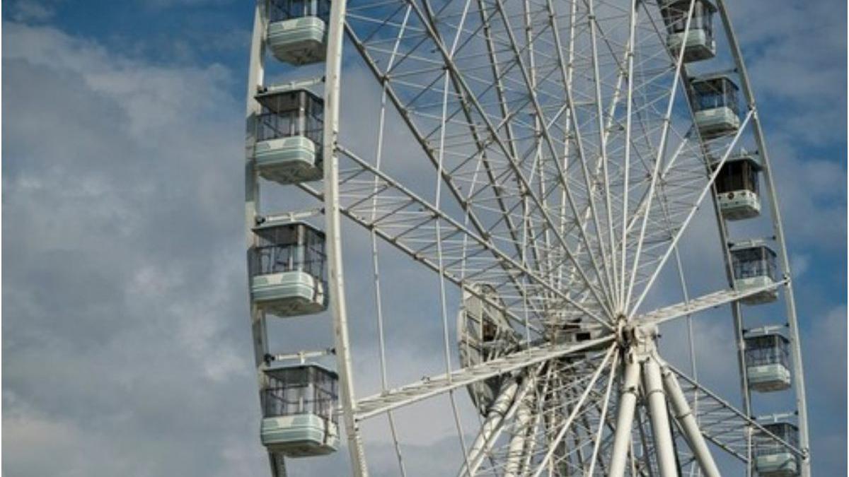 roata panoramica galati malul dunarii