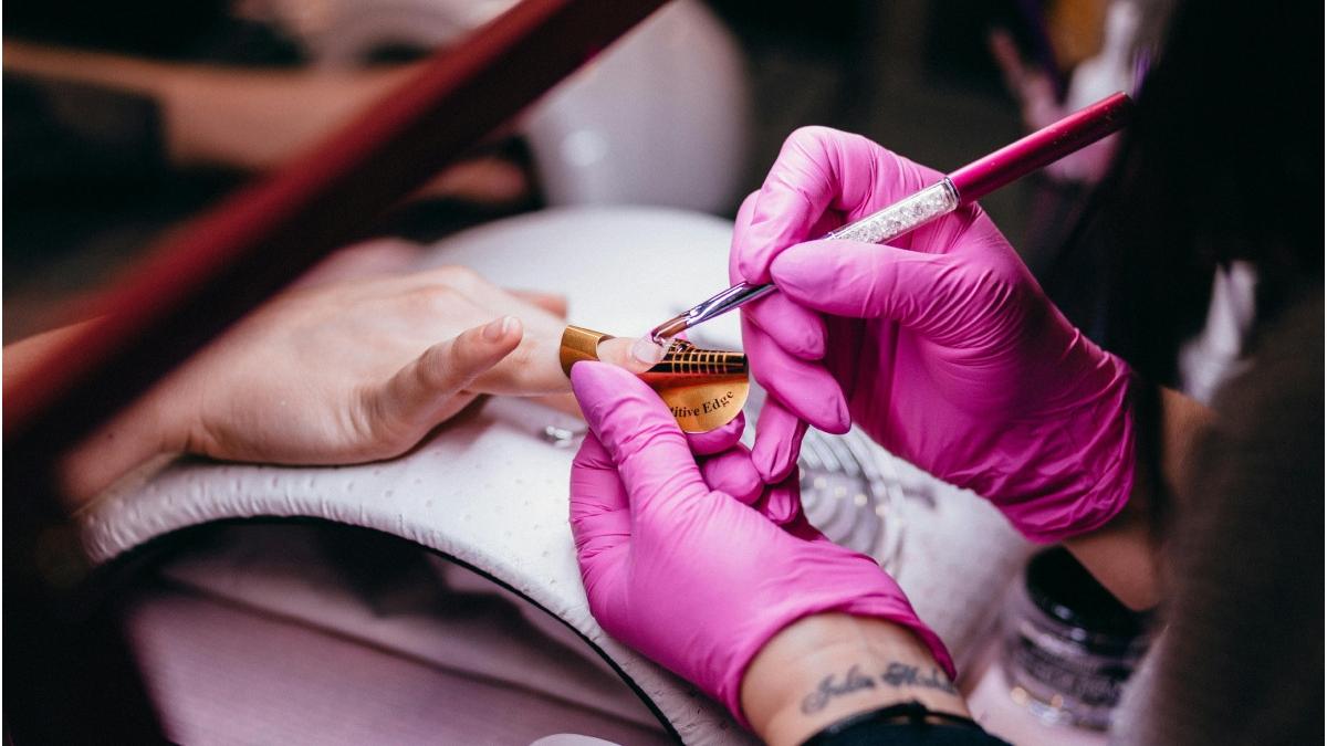 anaf venituri servicii infrumusetare