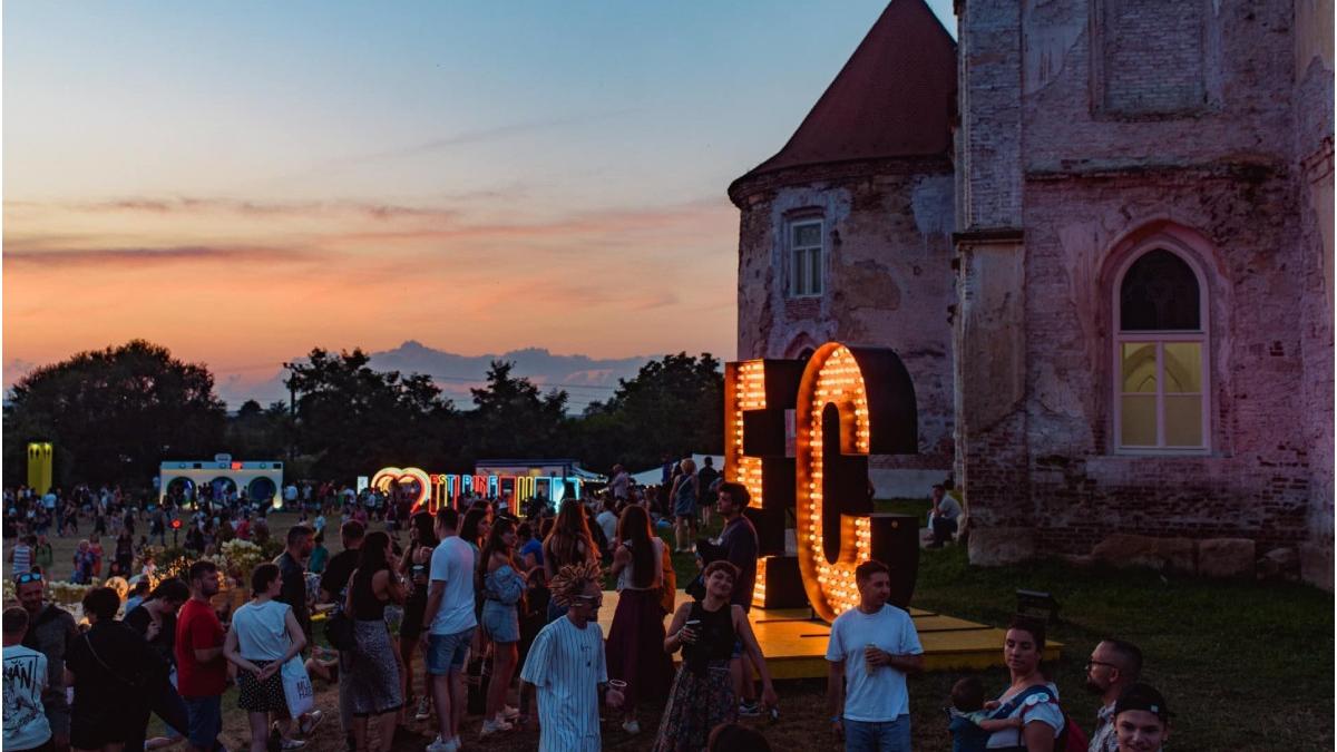 electric castle cantareti