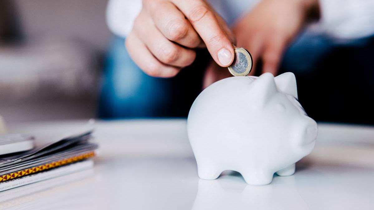 ponturi romani economisire bani