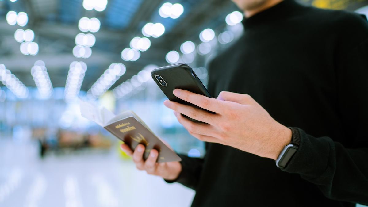 turisti aeroporturi romania plata taxa speciala