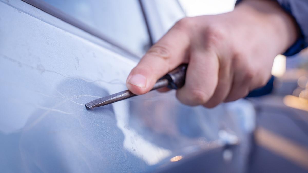 act vandalism sibiu barbat prins flagrant masini zgariate