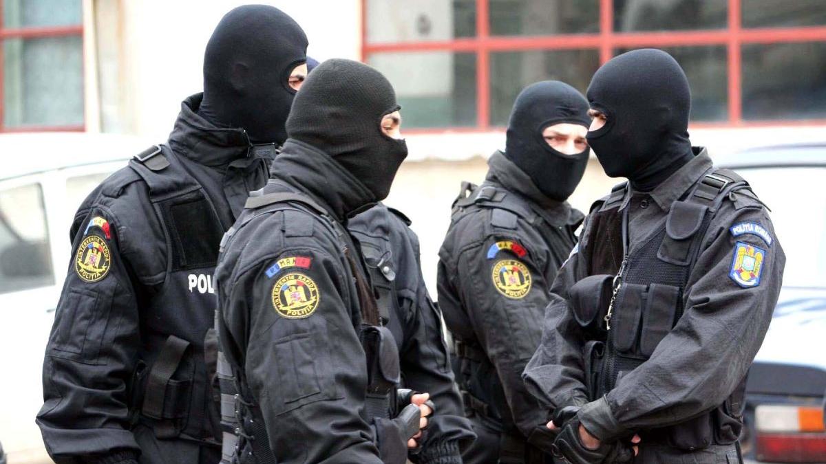 harta clanuri interlope romania judete impartite sfere de influenta