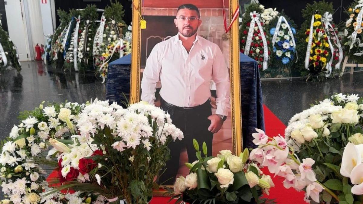 inmormantare costel corduneanu blocat oras iasi funeralii