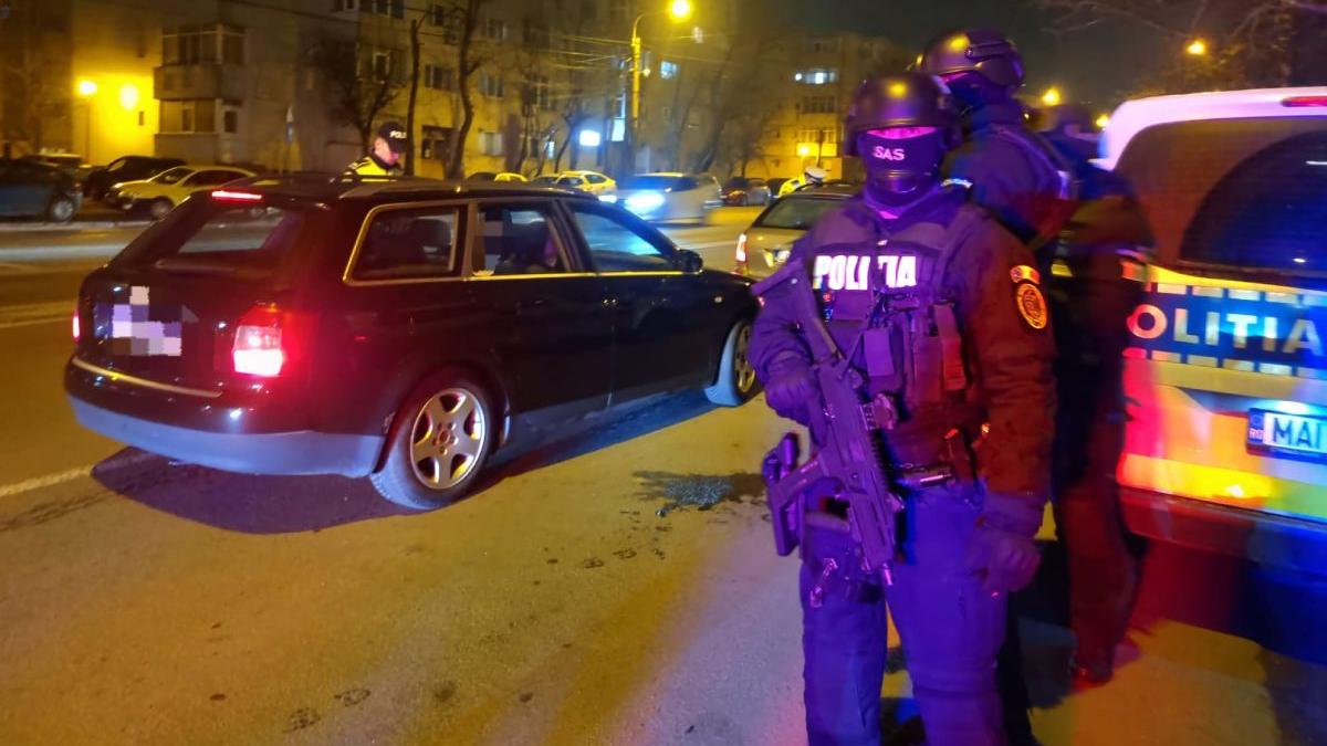 razii politisti mascati inarmati constanta soferi verificati alcool droguri