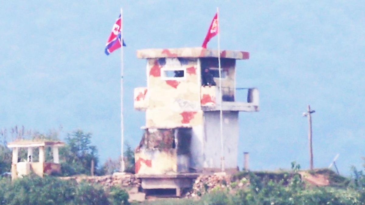 kim ordin atac nuclear soldati razboi tari tratat pace