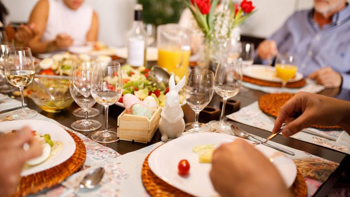 masa paste 2024 scumpiri bani romani