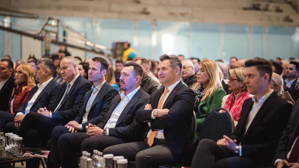 patinoar construit bucuresti ionut stroe sectorul 4