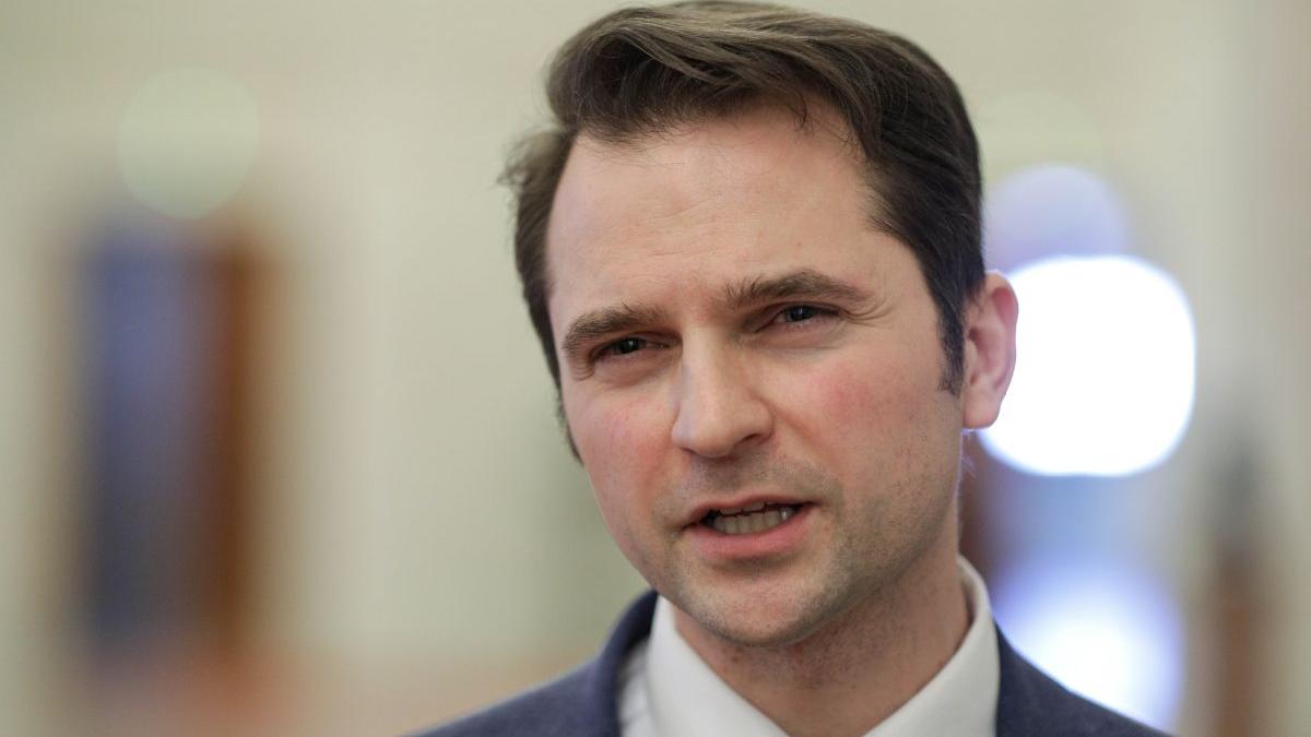 sebastian burduja candidatul pnl primaria bucuresti salarii mai mari