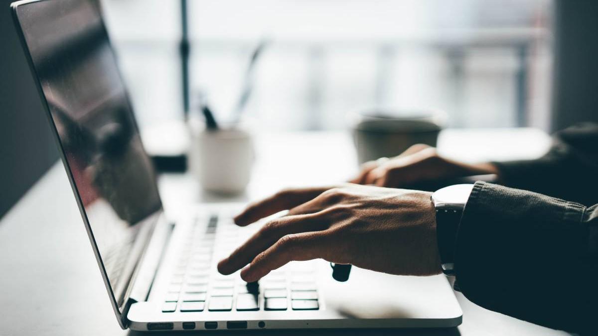 amenda barbat injurat retele socializare