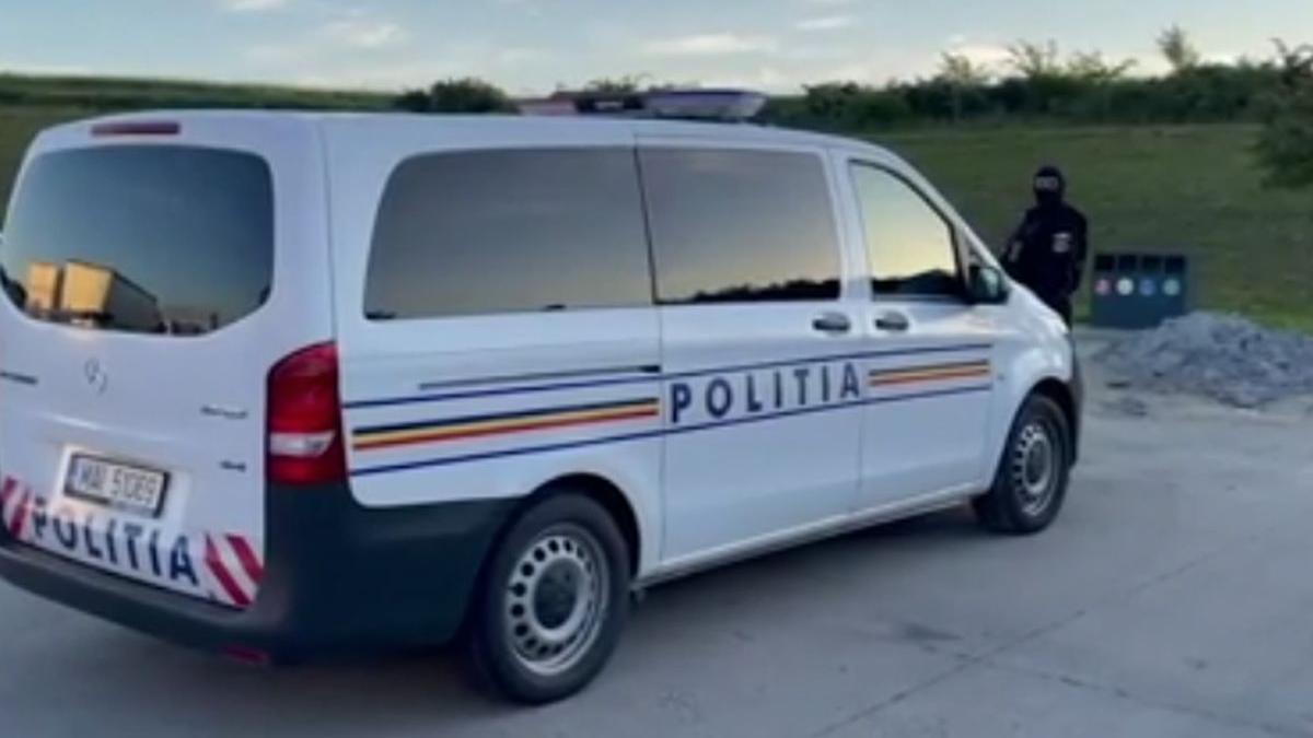 politisti raniti cutit timis confruntare migranti focuri de arma
