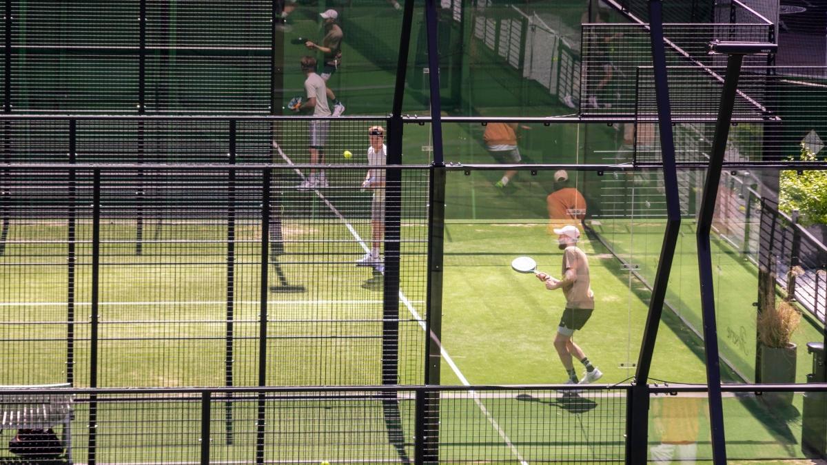 padel sport nou romania