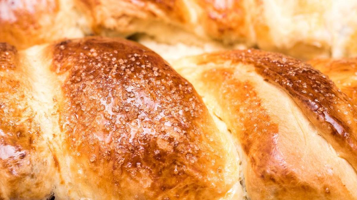 cu ce se ung cozonacii luciosi secret