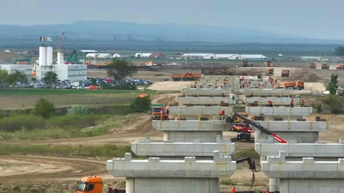 viaduct spectaculos autorstrada a0 bucuresti nord