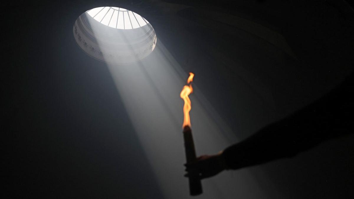 avion lumina sfanta ierusalim aterizat romania