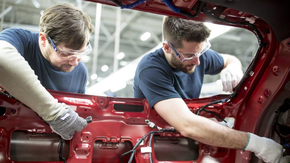 fabrica romania se deschide dupa paste arges