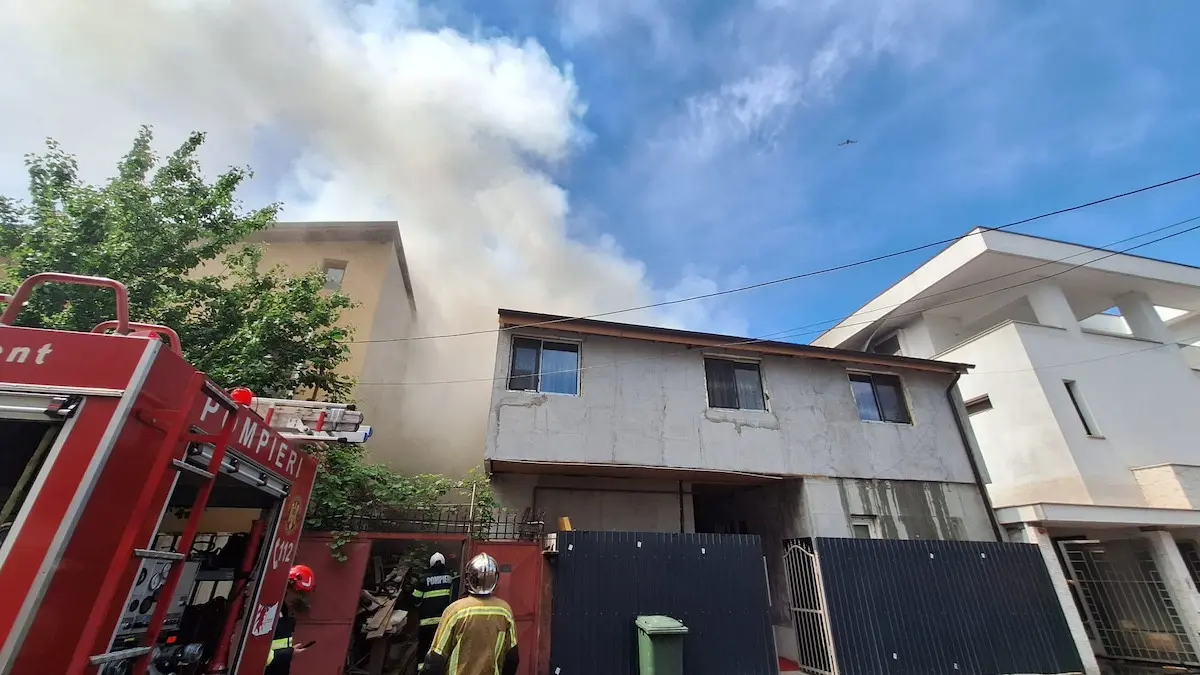 incendiu bucuresti case culea nicolae sector 2