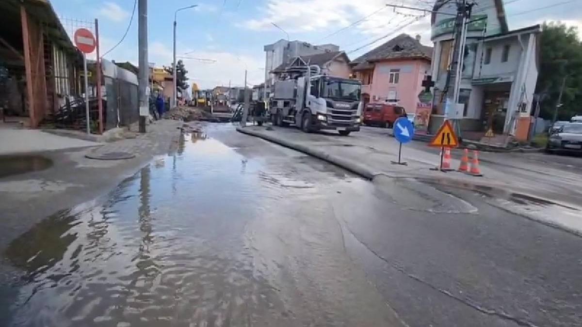 zeci de mii de oameni fara apa avarie targu jiu
