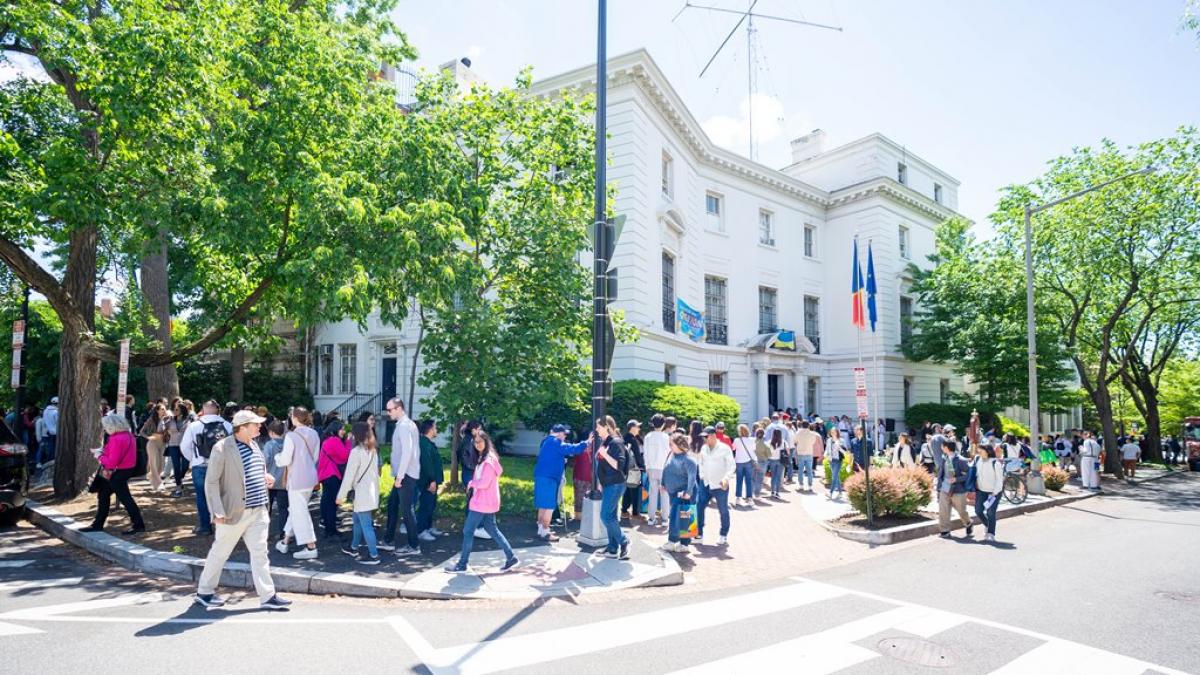 americani vizita ambasada romaniei washington ziua portilor deschise